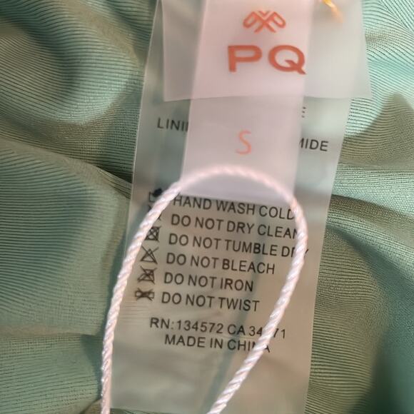 PQ Green Ruched Bikini Swimsuit Bottoms Size Small New - Picture 5 of 6